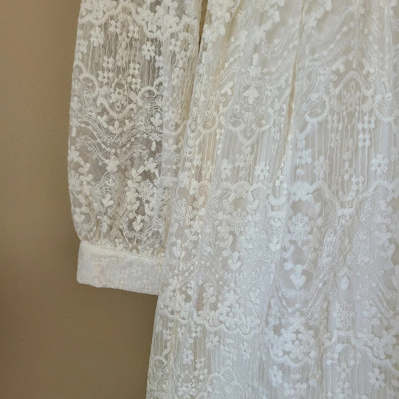 NWT Bluestreak Ivory Lace Dress - Picture 3 of 12